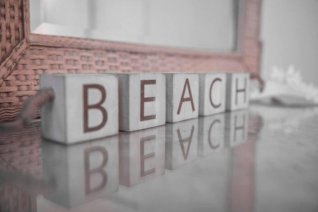 Your Tranquil Escape Is Found Directly On The Beach At The Serenity Beach Condo. Siesta Key Dış mekan fotoğraf